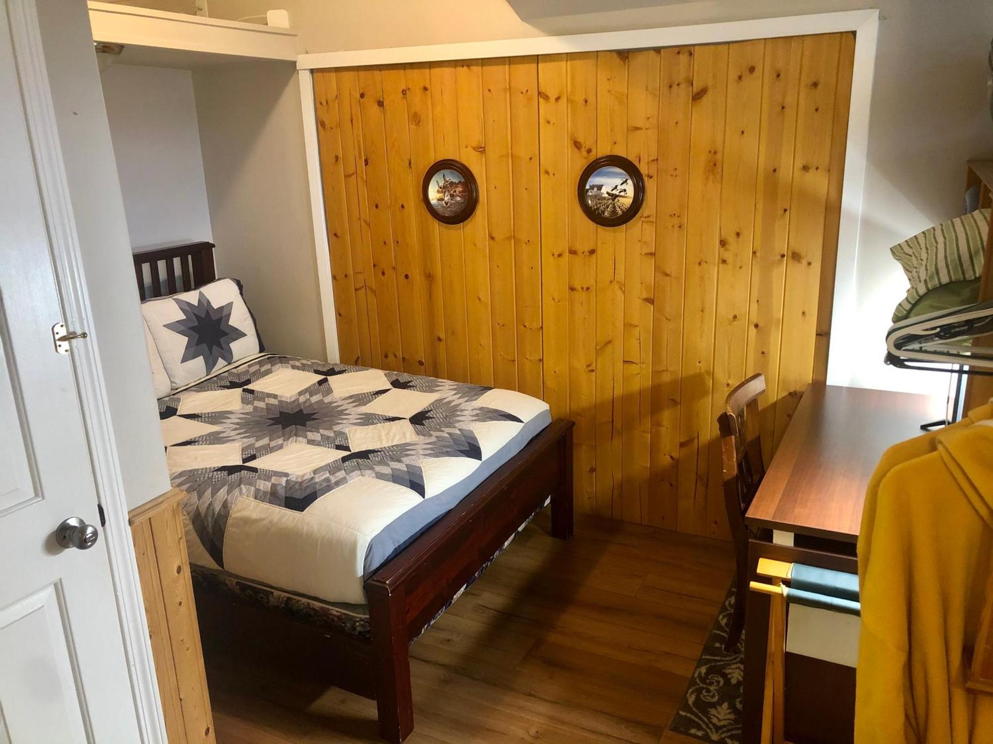 Colwood Birds Of A Feather Victoria Oceanfront Studio Suites מראה חיצוני תמונה